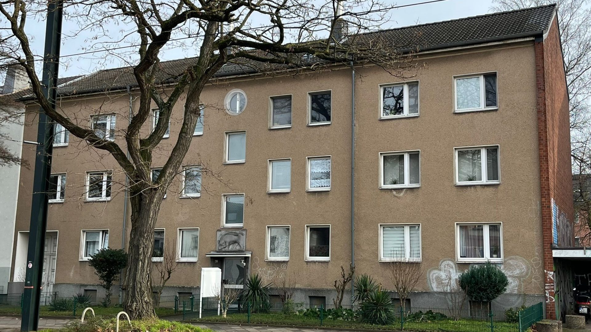 FRENKEN® Holding erweitert Immobilienportfolio in Düsseldorf