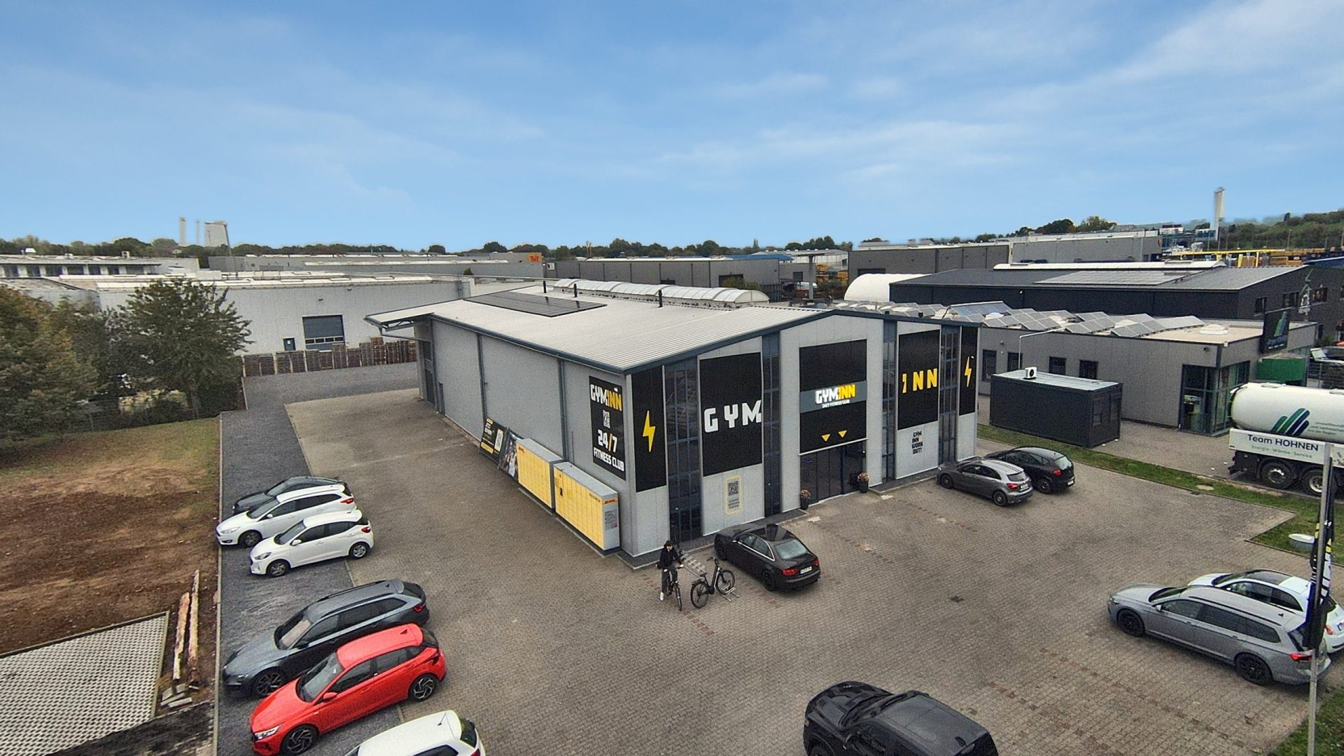 FRENKEN® Holding vermietet Bestandshalle in Heinsberg an GYM INN